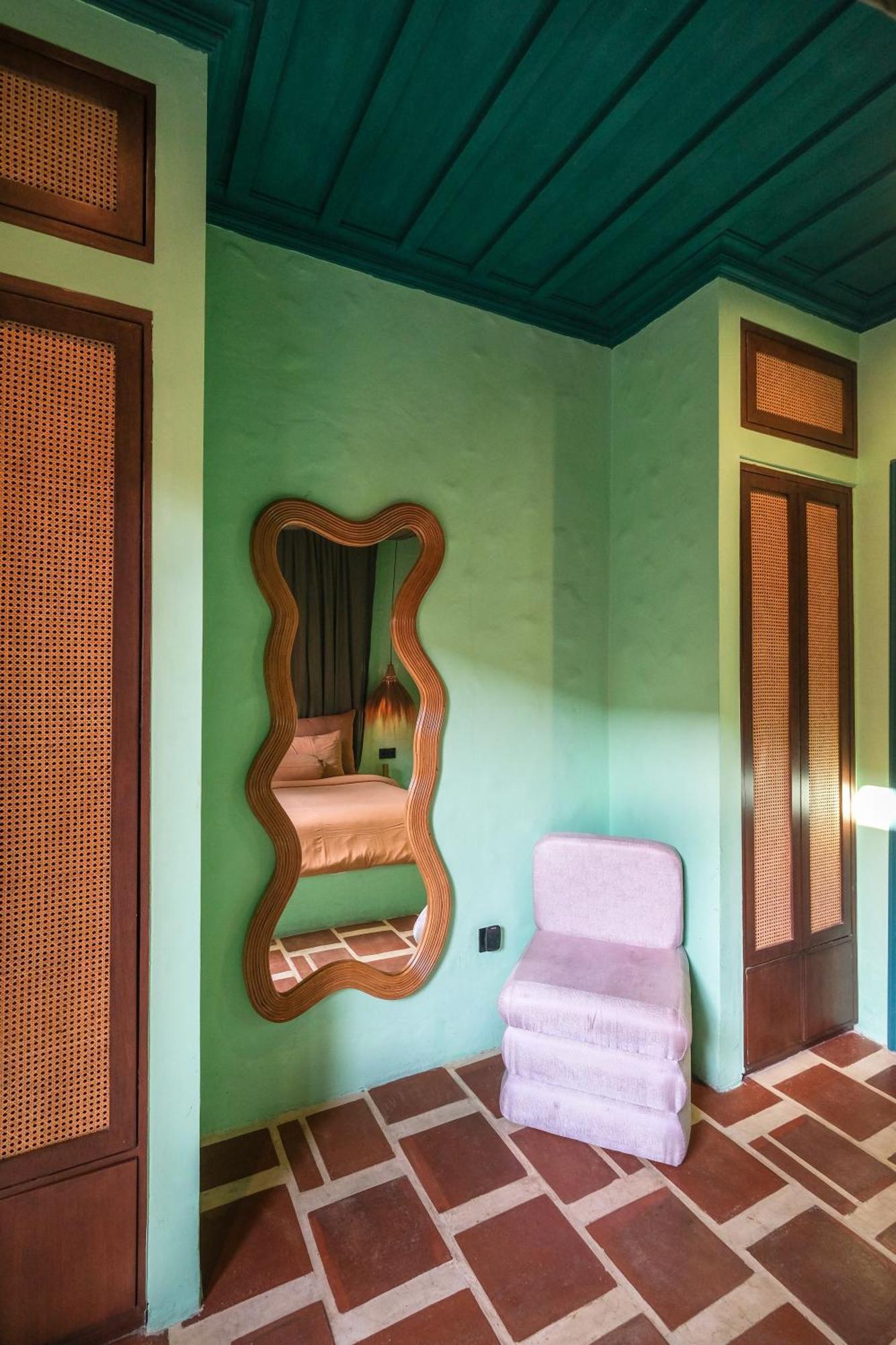 El Barrio Boutique Hotel & Bar Canggu Rum bild